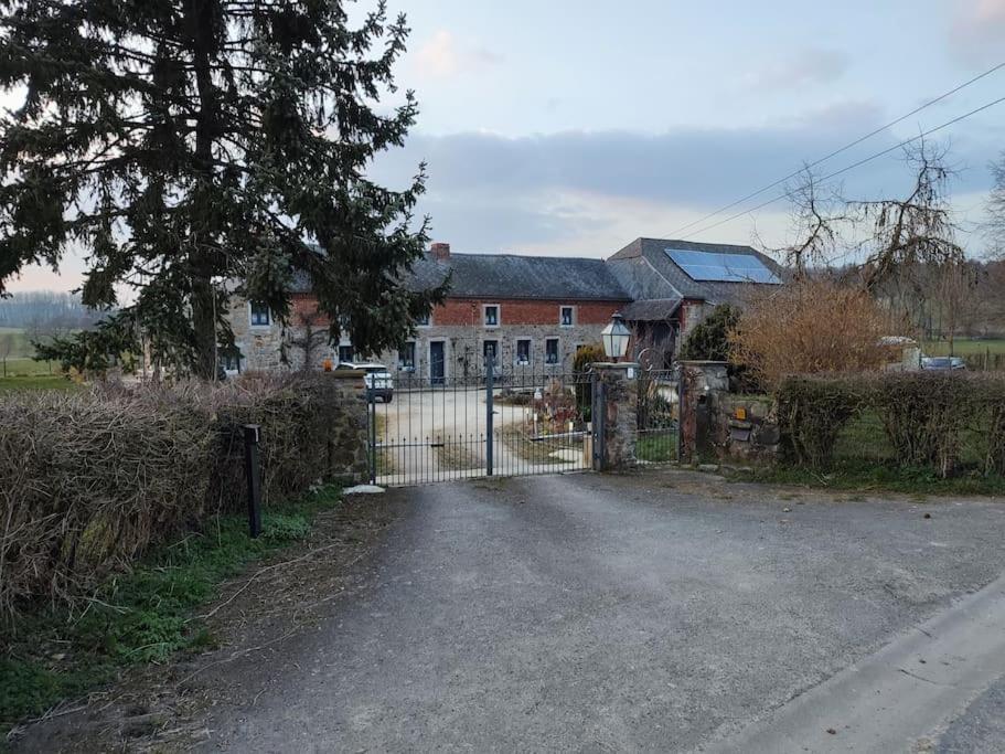 Ferienwohnung Le Champs Des Lievres Beaumont Exterior foto